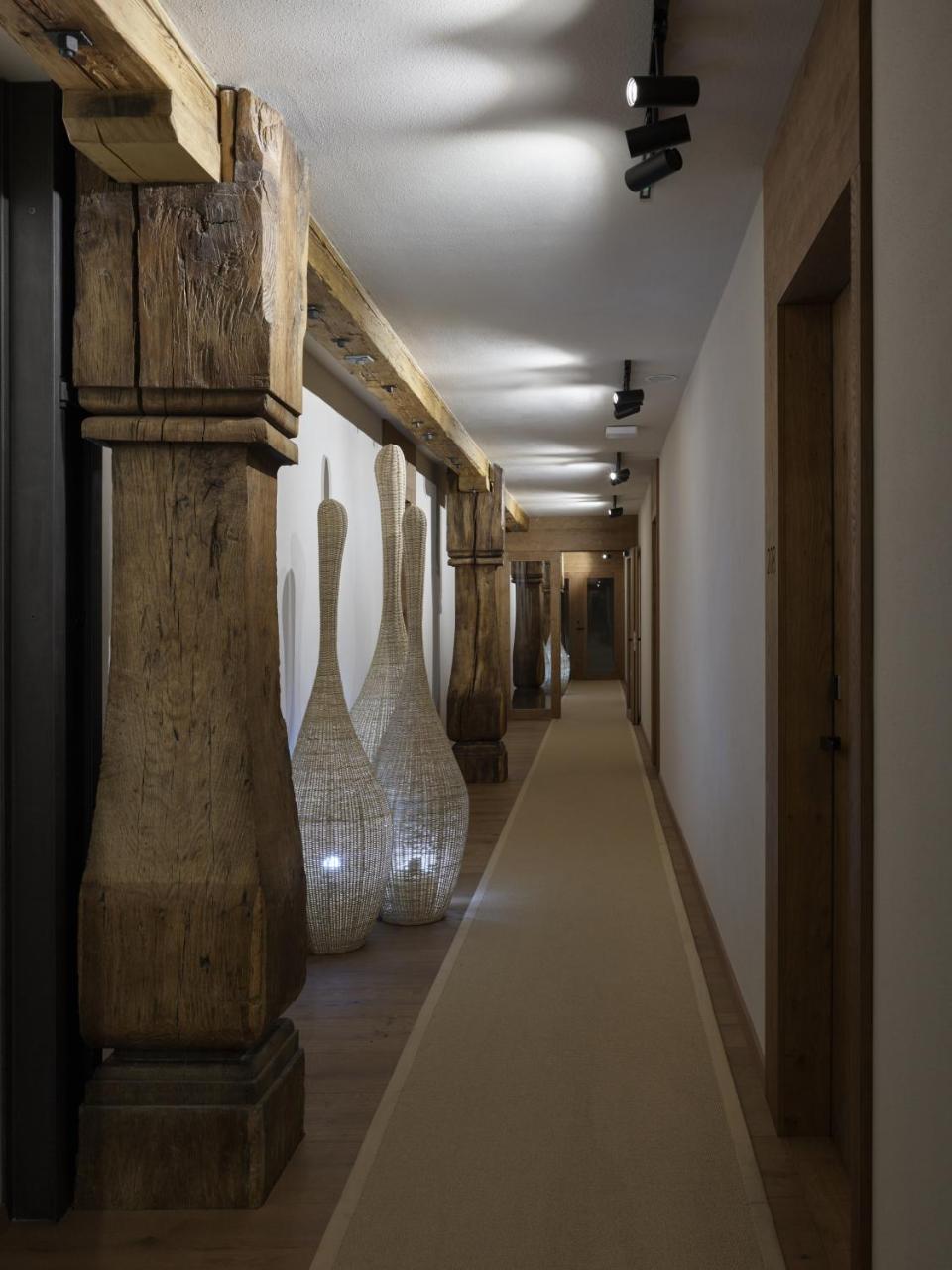 Lotrinsky Hotel Velke Pavlovice Bagian luar foto